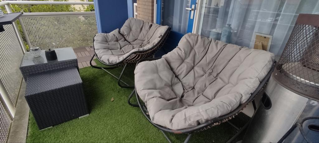 2 ROTAN SCHOMMELSTOELEN LEENBAKKER, Tuin en Terras, Ophalen, Gebruikt, Rotan