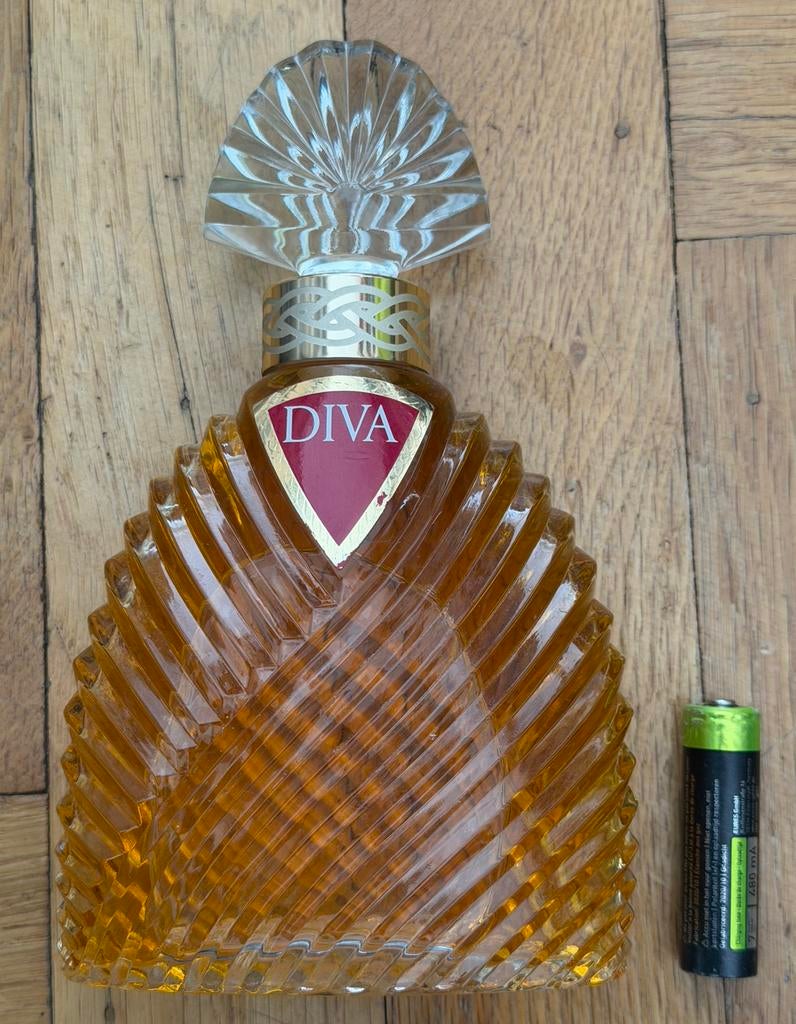Emanuel Ungaro  Diva Factice XXL glazen dummy, Verzenden, Zo goed als nieuw