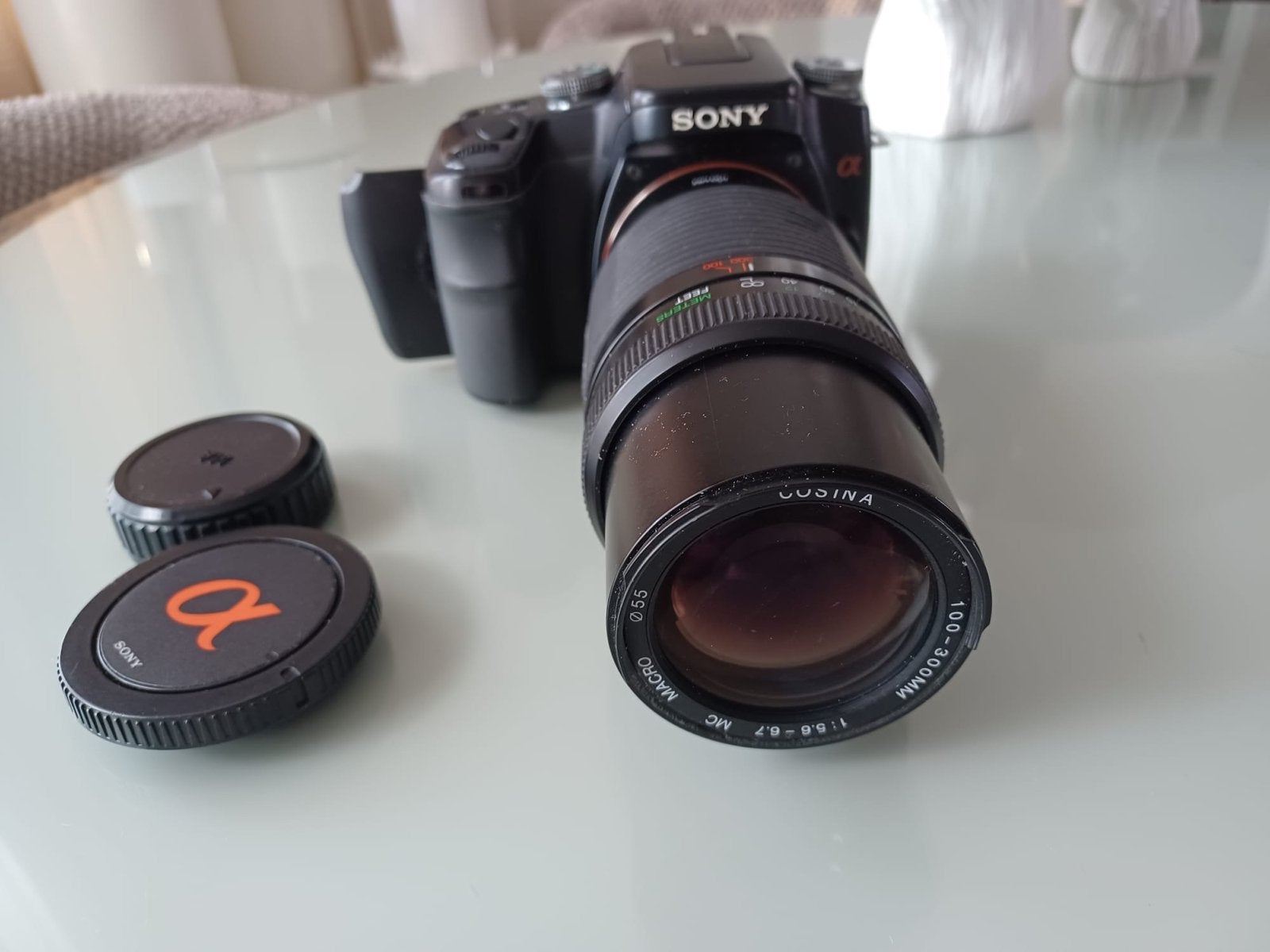 Sony Alpha Spiegelreflexcamera met Cosina 100-300mm lens, Ophalen, Gebruikt, Spiegelreflex, Sony