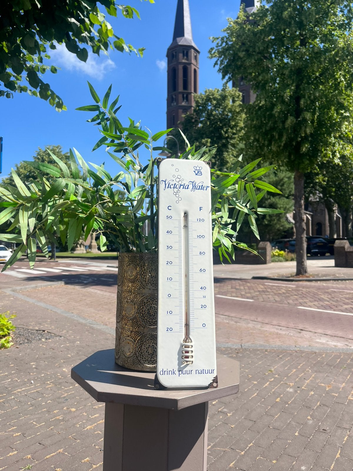 Emaille Thermometer Reclame Bord Victoria Water, Ophalen of Verzenden, Gebruikt, Reclamebord