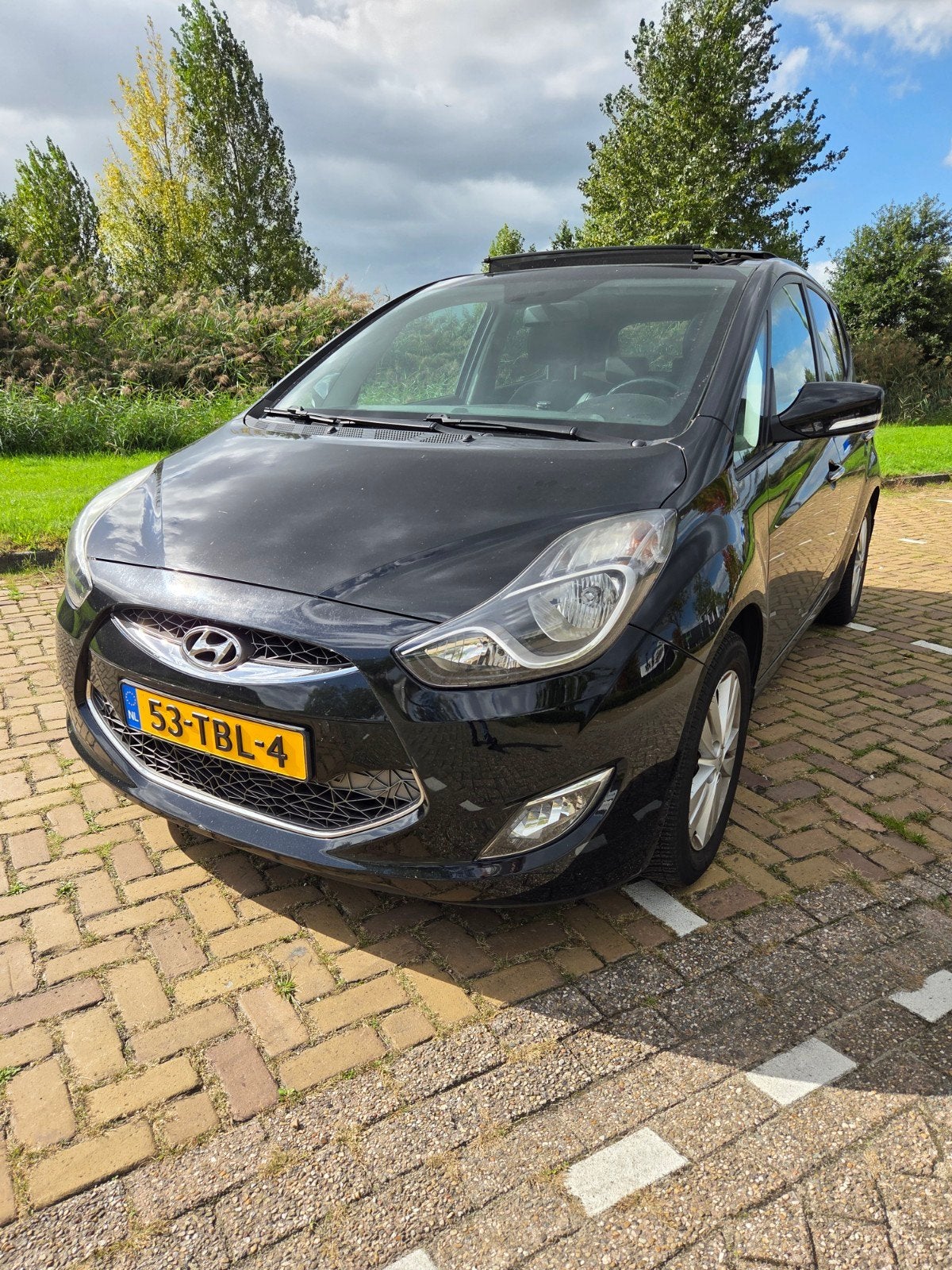 Hyundai iX20 1.6 i-Catcher AUT 2012 Zwart, 1169 kg, 4 cilinders, Zwart, Particulier