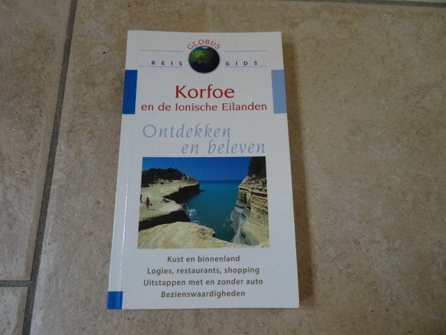 globus reisgids Korfoe, Zakynthos, Lefkada, Kefalonia, Boeken, Overige merken, Europa, Ophalen of Verzenden, Zo goed als nieuw