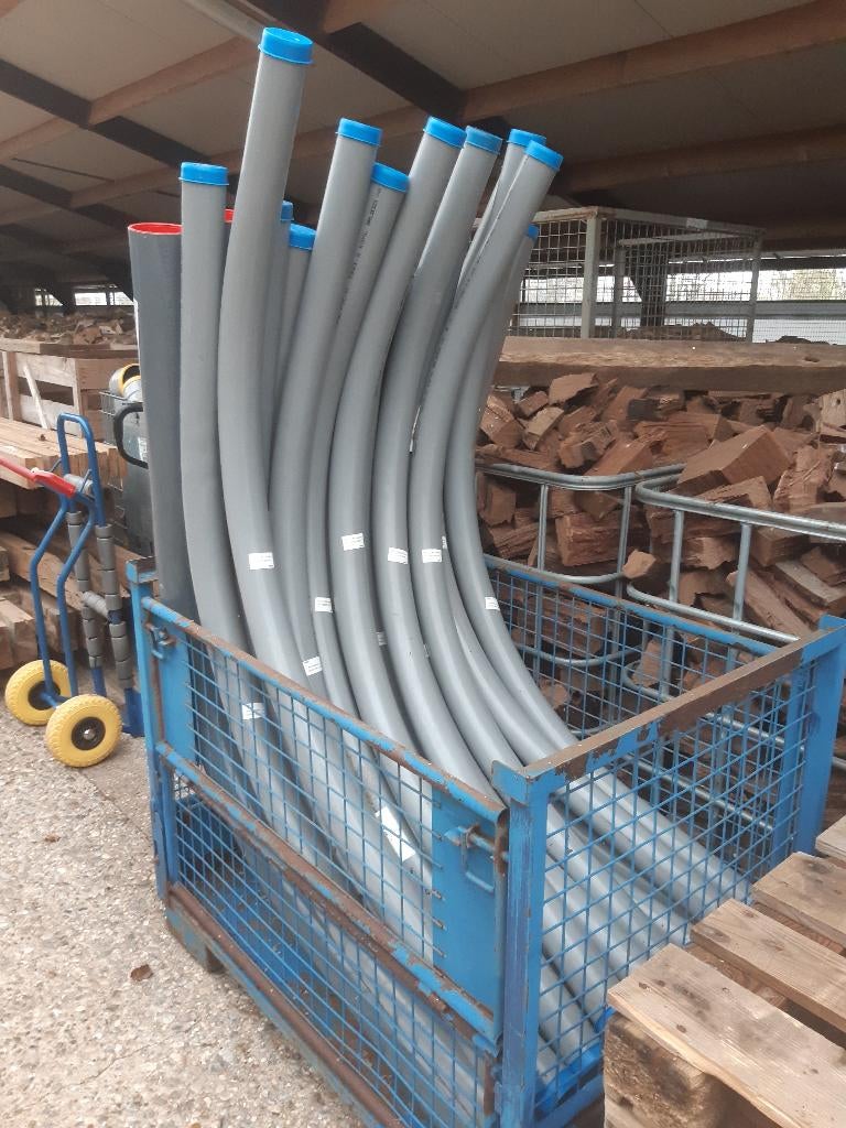 110+75mmPVC doorvoerbochten 315mm T-stuk, Doe-het-zelf en Verbouw, Buizen en Afvoer, Ophalen, Afvoer, Pvc, Nieuw