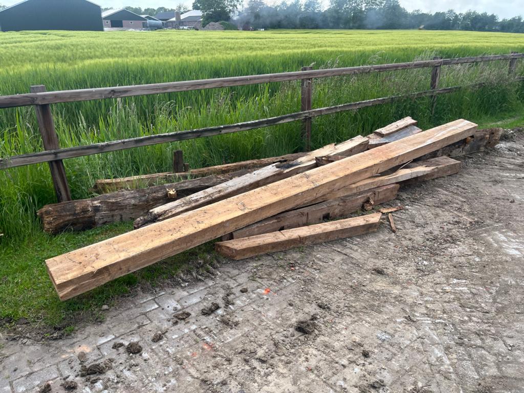 Eiken balken / brandhout - Hele partij, Gebruikt, Eiken, Ophalen of Verzenden, Balk