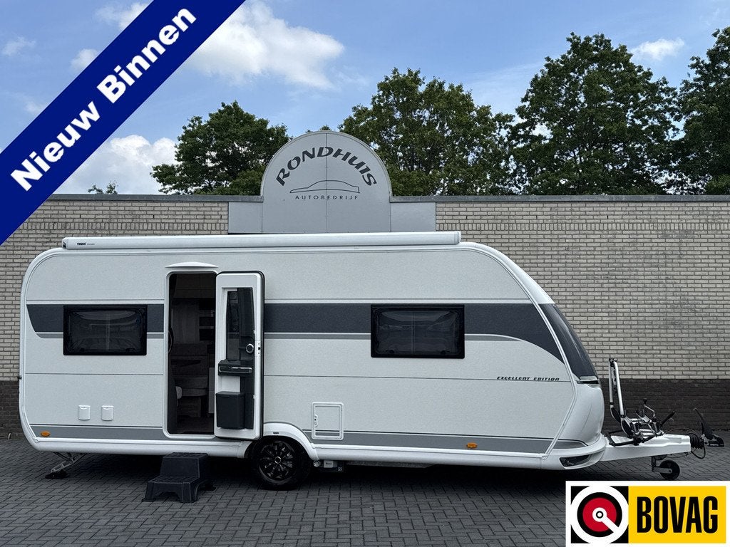 Hobby Excellent Edition 540 UFF MET QUEENSBED *Mover/Cassett, Vast bed, Rondzit, Hobby, 7 tot 8 meter