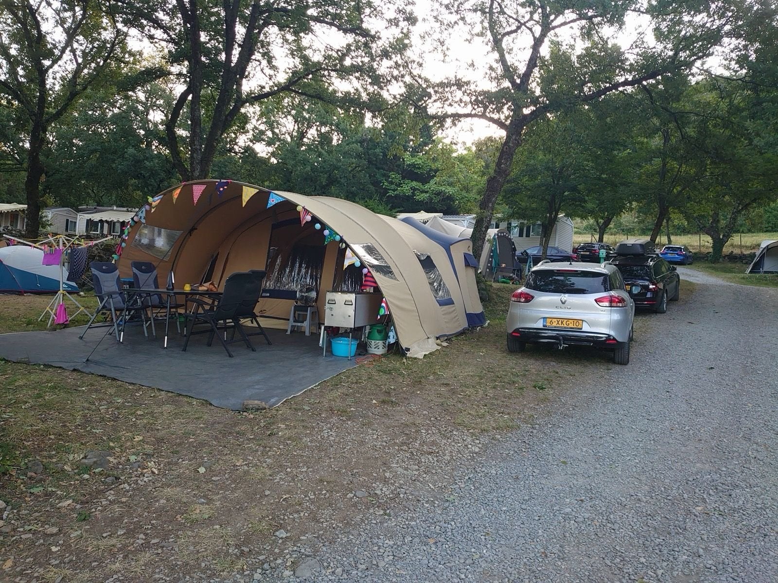 Cabanon Columbia, Caravans en Kamperen, Vouwwagens, Ophalen, Beige, Cabanon, Aanwezig