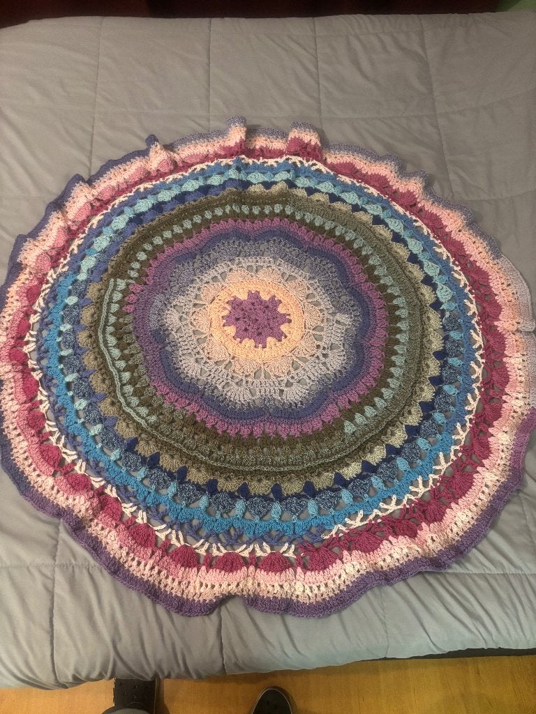 Rond (115 cm) tafelkleed, zelf gehaakt, Rond, Nieuw, Ophalen of Verzenden, Gehaakt