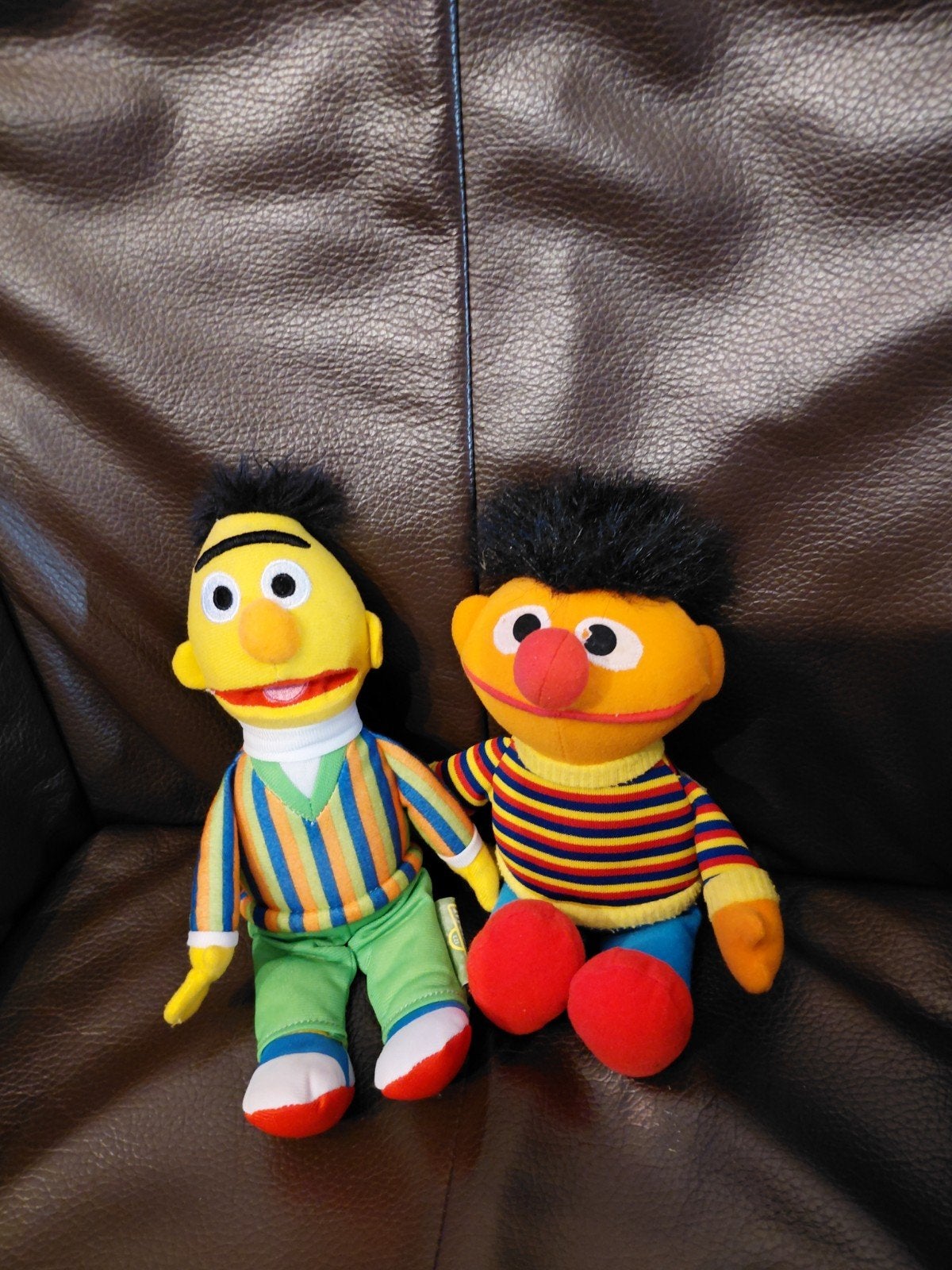 Ernie en Bert, 25 cm € 10,00, Ophalen of Verzenden