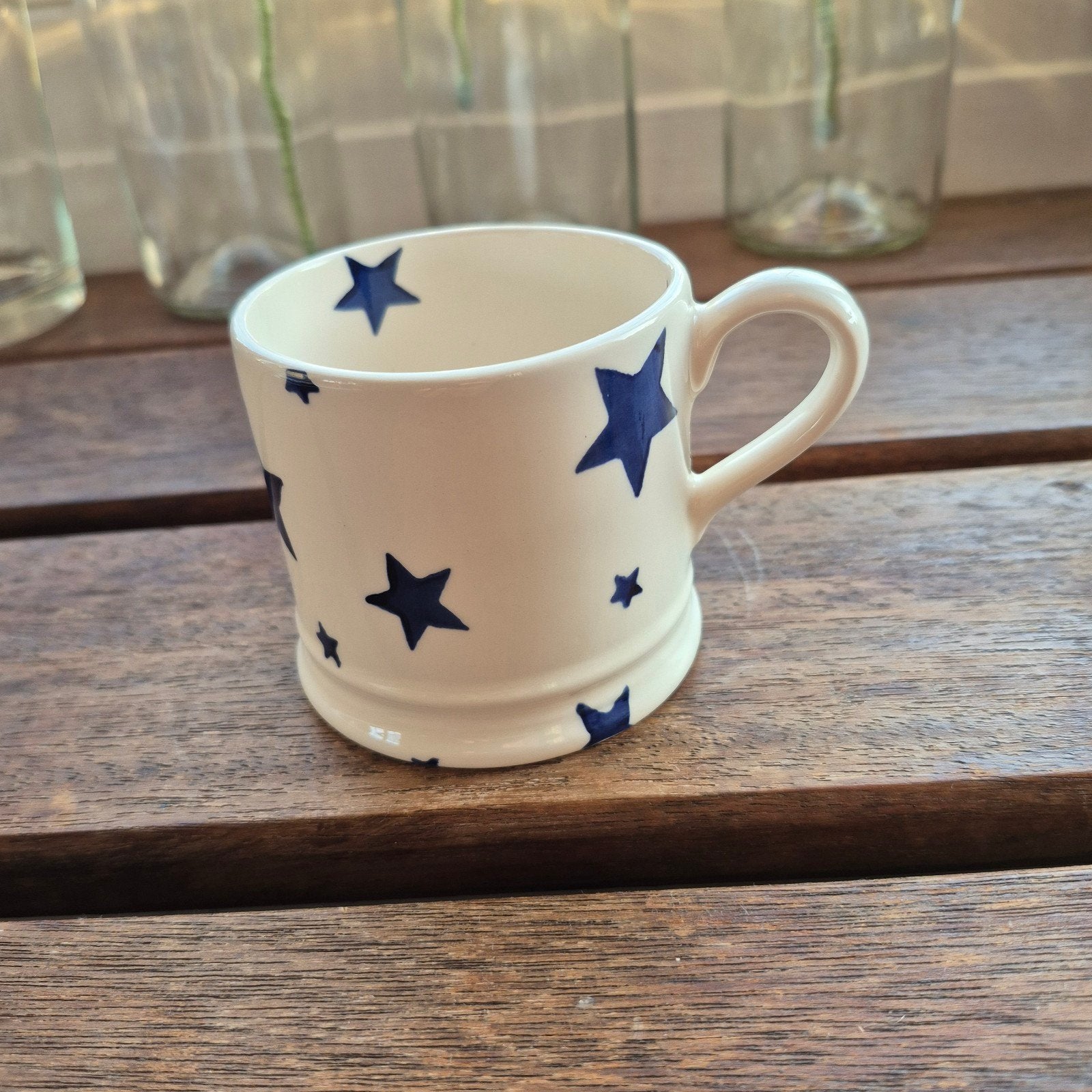 Emma Bridgewater babymug 1/4pt mok Blue Stars nieuw, Nieuw, Emma Bridgewater, Overige stijlen, Aardewerk
