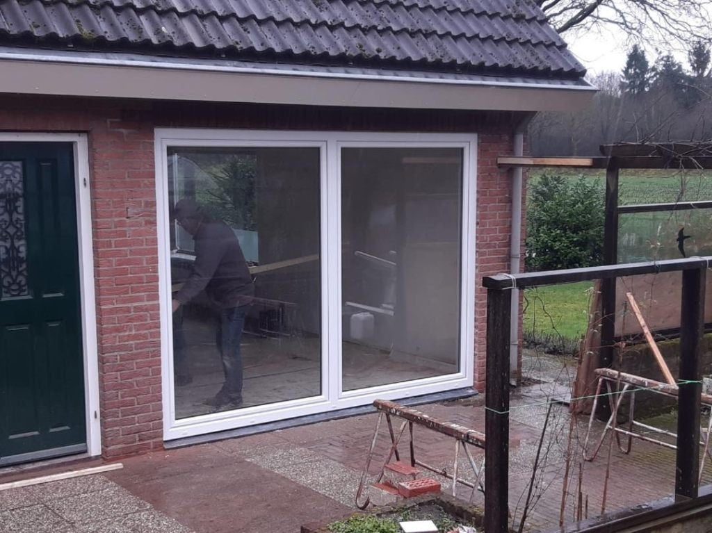 VOORRAAD. 2 DELIGEE KANTELSCHUIFPUIEN /KUNSTSTOF /WIT/HR++, Kunststof, 225 cm of meer, Nieuw, Ophalen of Verzenden