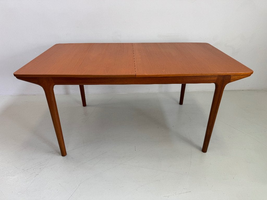 Vintage McIntosh tafel, Teakhout, Zo goed als nieuw, 150 tot 200 cm, Rechthoekig