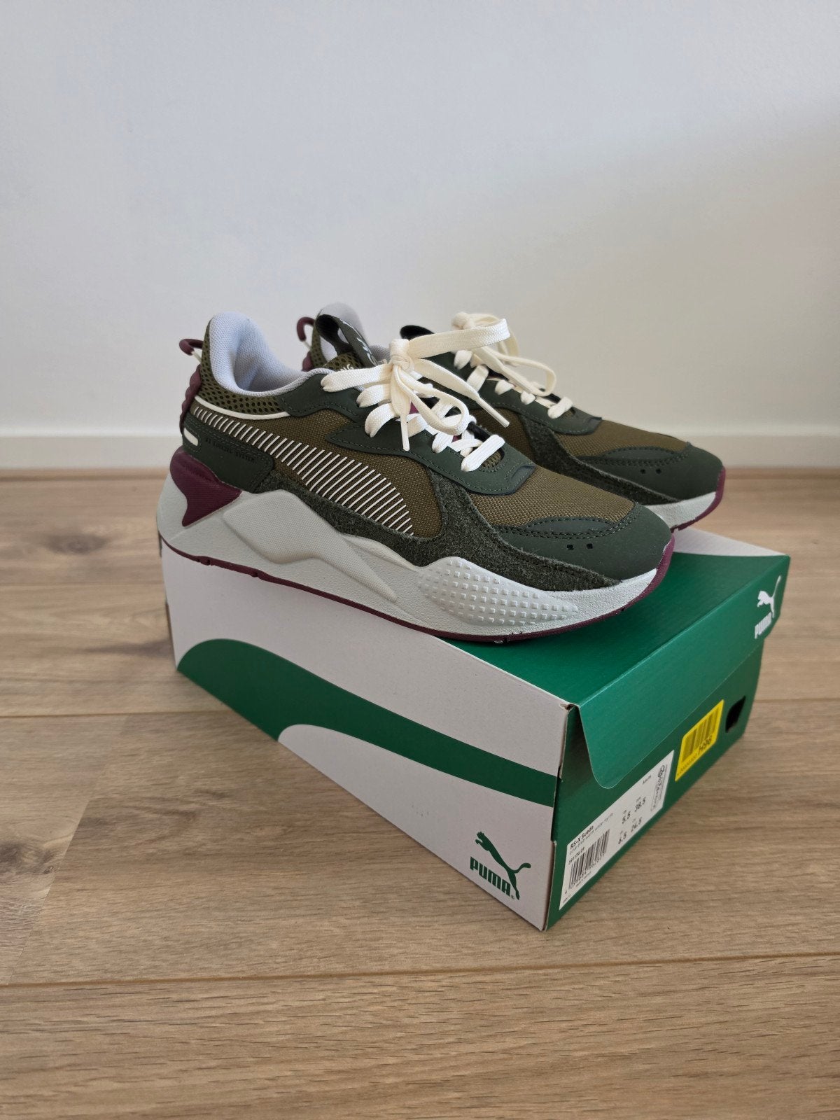 Puma RS-X suede sneakers olive 38,5 nieuw incl doos, Puma, Nieuw, Ophalen of Verzenden, Sneakers of Gympen