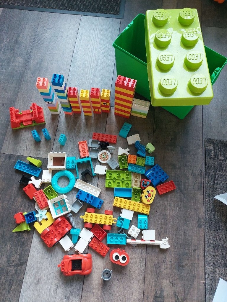 Duplo Grote hoeveelheid blokken & mooie DUPLO opbergbak, Ophalen of Verzenden, Zo goed als nieuw, Inclusief doos, Duplo