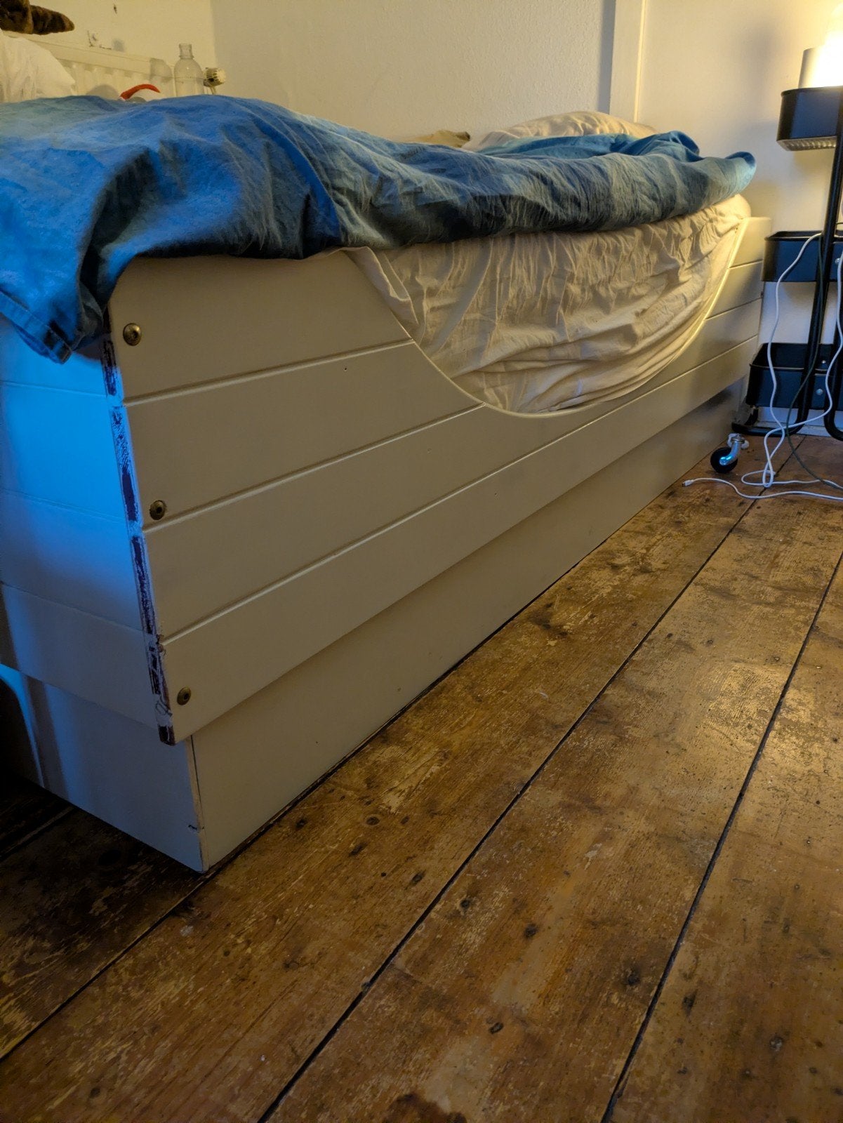 Gratis bed 140x200, Huis en Inrichting, Ophalen, Wit, Tweepersoons, 140 cm