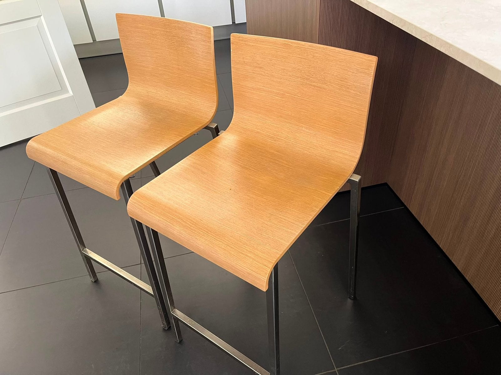 Kuadra Pedrali barkrukken, zithoogte 64 cm, Ophalen, Gebruikt, Met voetsteun, 60 tot 90 cm