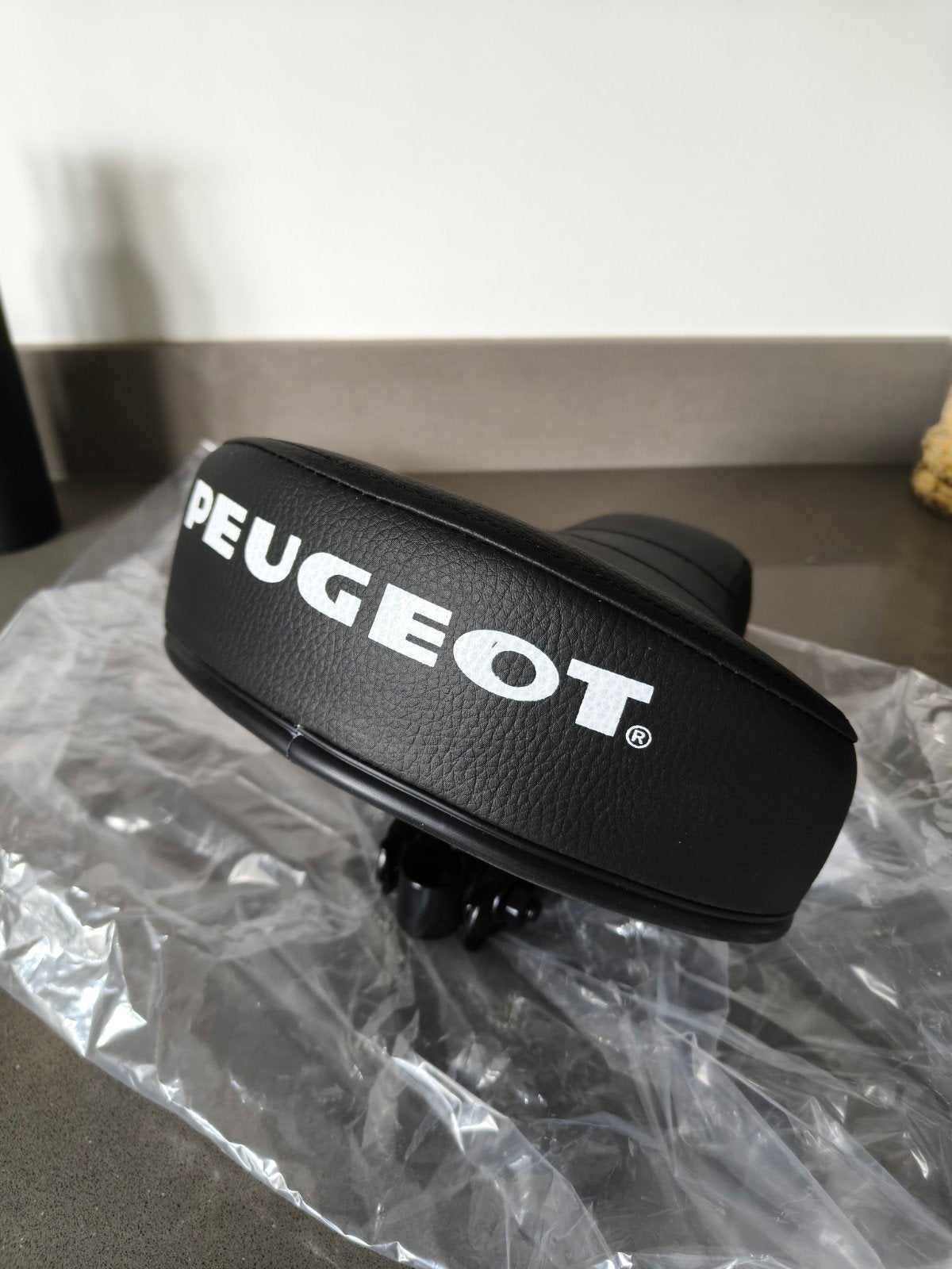 nieuw zadel voor peugeot 103 of Vogue, Ophalen of Verzenden, Nieuw, Zadel