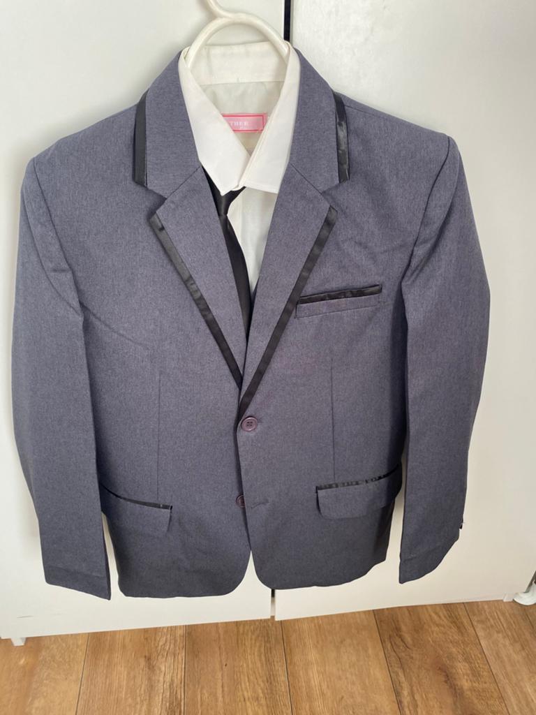 Kleding voor jongens (14 yr )€50, Ophalen of Verzenden, Zo goed als nieuw