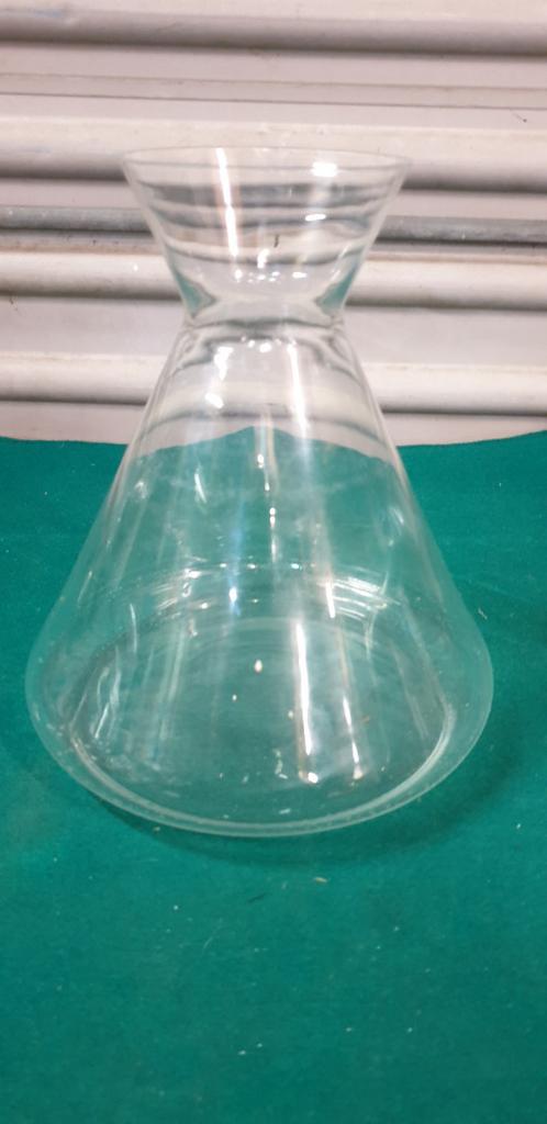 vaas van glas in vorm van zandloper, Antiek en Kunst, Ophalen of Verzenden