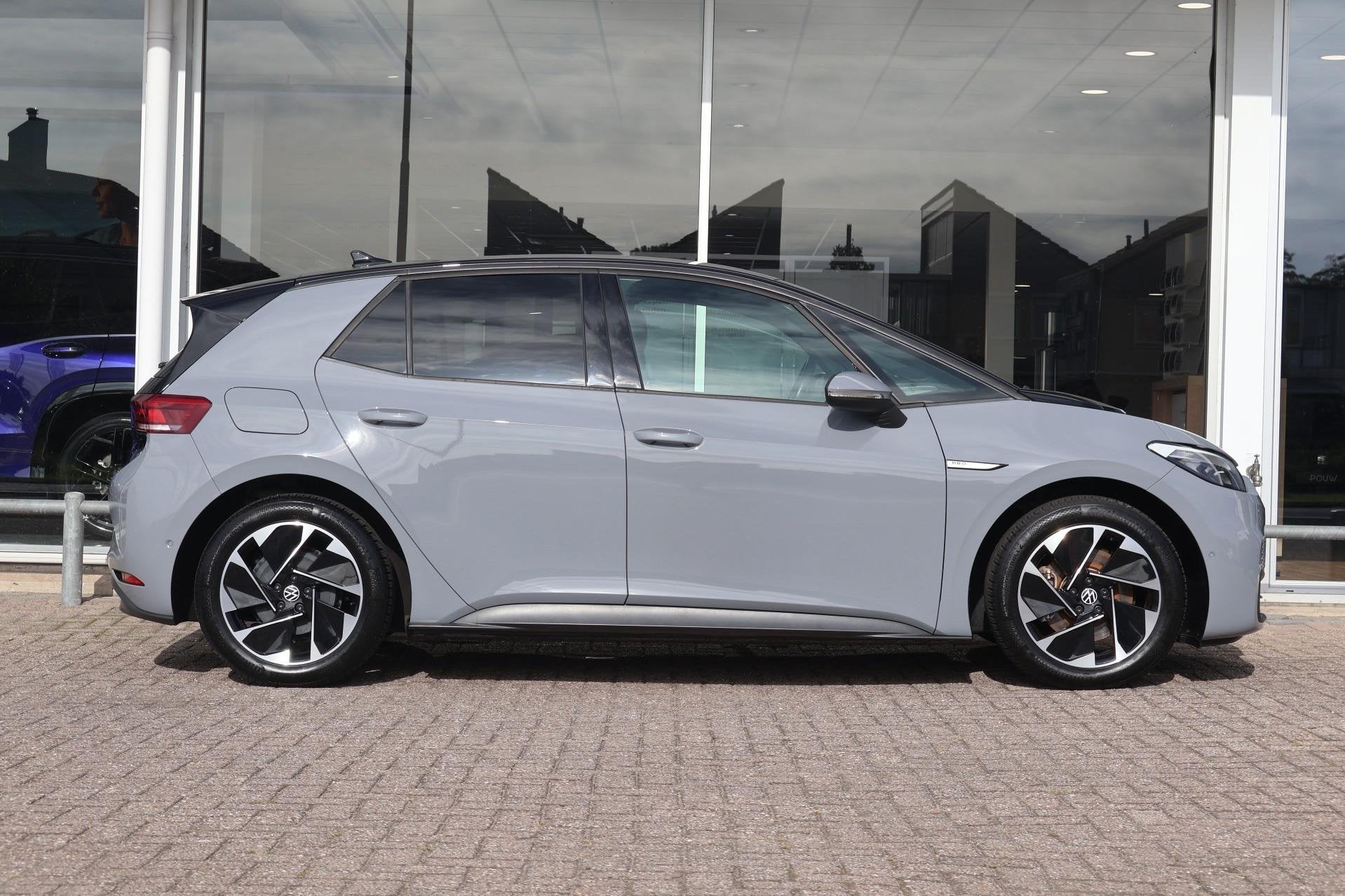 Volkswagen ID.3 204pk Pro Edition Advantage 58 kWh | SoH 94%, Auto's, Automaat, Achterwielaandrijving, Gebruikt, Zwart