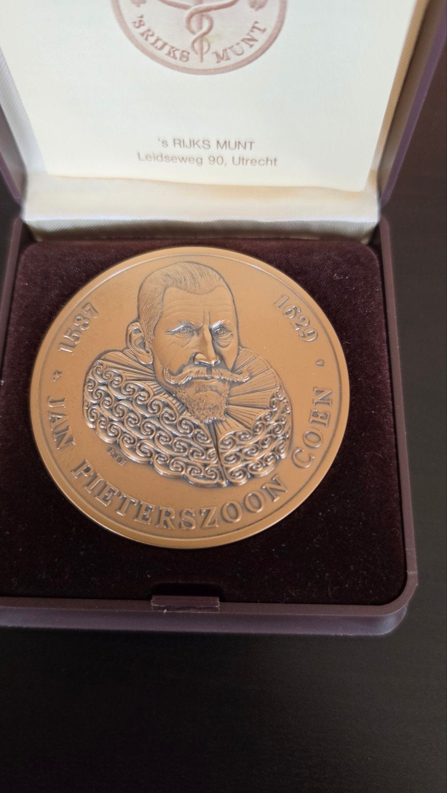 Gepatinineerd bronzen penning Jan Pieterszoon Coen, Ophalen of Verzenden