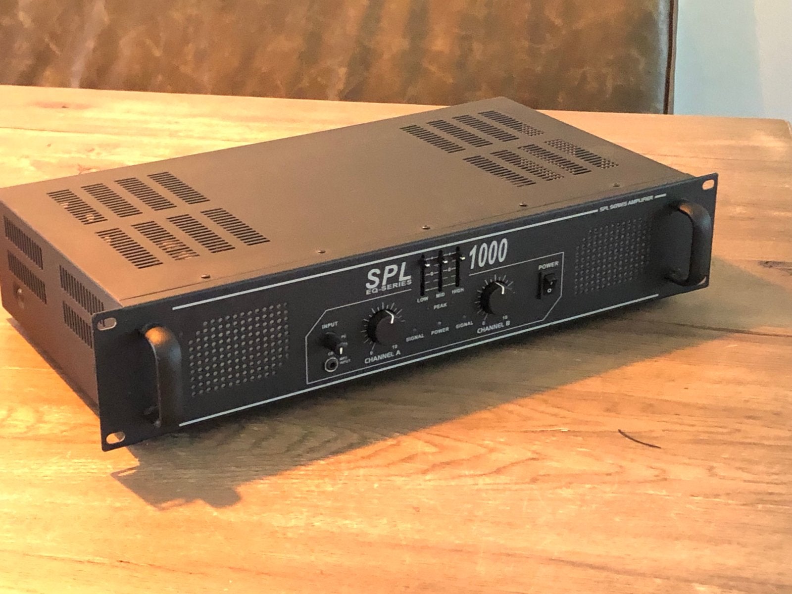 Skytec SPL 1000 Versterker - Krachtige Audio Ervaring, Audio, Tv en Foto, Versterkers en Receivers, Gebruikt, 120 watt of meer