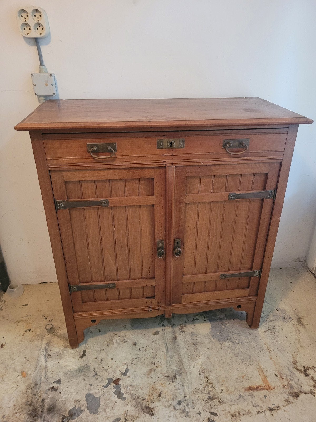 Voor Whoppah/Design): Art Nouveau / Jugendstil Dressoir – Ma, Antiek en Kunst, Ophalen