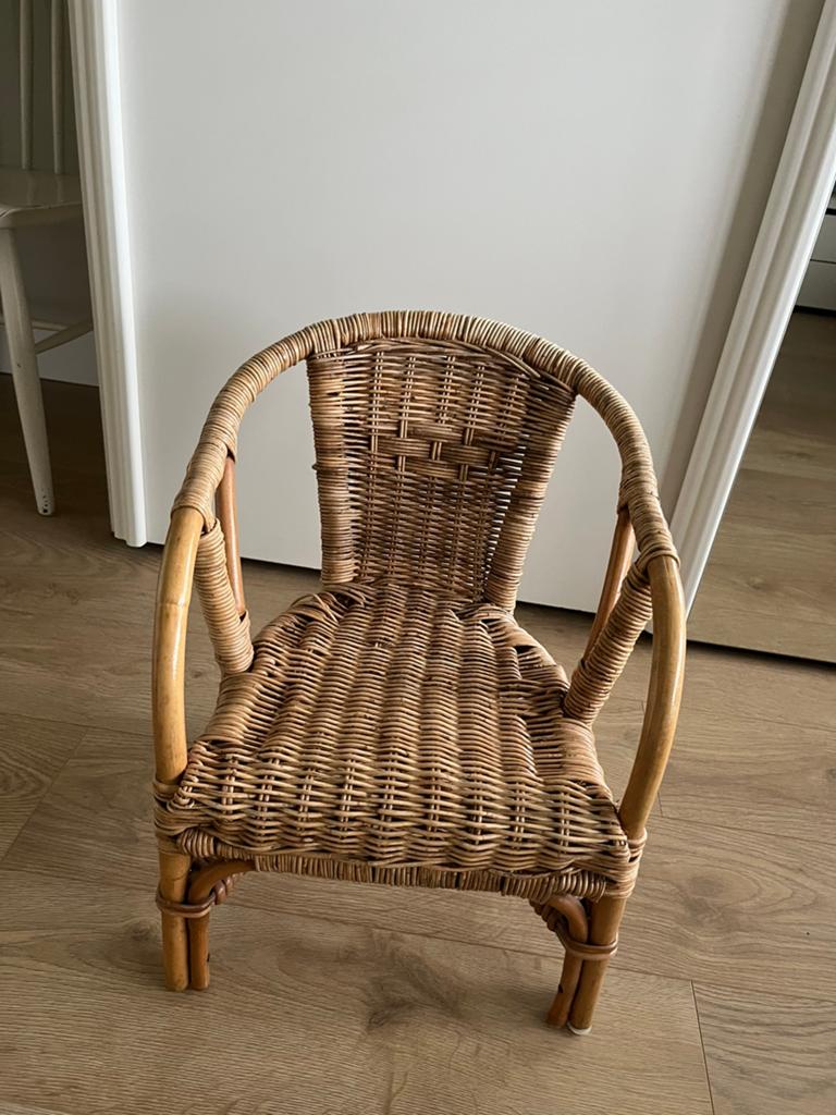 Rotan kinderstoel - Vintage look, Kinderen en Baby's, Kinderkamer | Tafels en Stoelen, Ophalen, Gebruikt, Stoel(en)