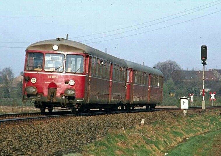 MARKLIN 3076 Duitse accu ,,Triebwagen ,, Bo2 serie 515/815, Wisselstroom, Locomotief, Ophalen of Verzenden, Zo goed als nieuw