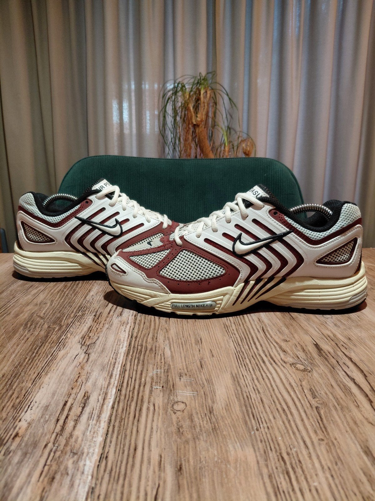 Nike Air Pegasus 2K5 'Full Length Air Unit-Team Red' Mt. 42, Wit, Nike, Ophalen of Verzenden, Sneakers of Gympen