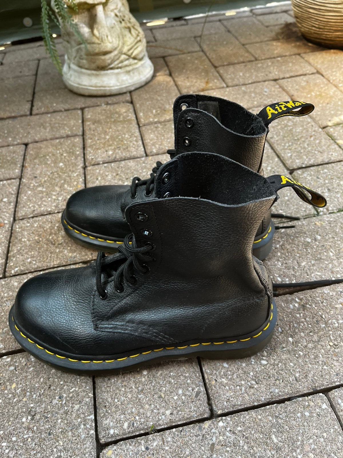 Orginele dr martens schoenen, Ophalen of Verzenden, Zo goed als nieuw, Zwart