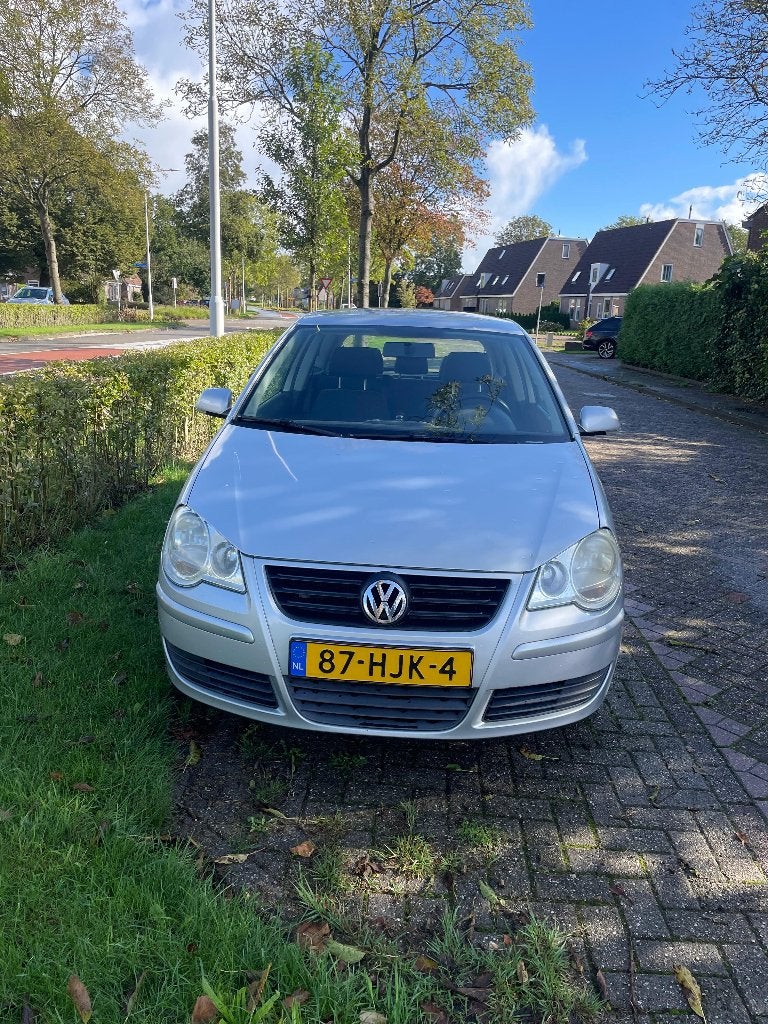 Volkswagen Polo 1.2 51KW 2009 Grijs, Voorwielaandrijving, Stof, 40 €/maand, 540 kg