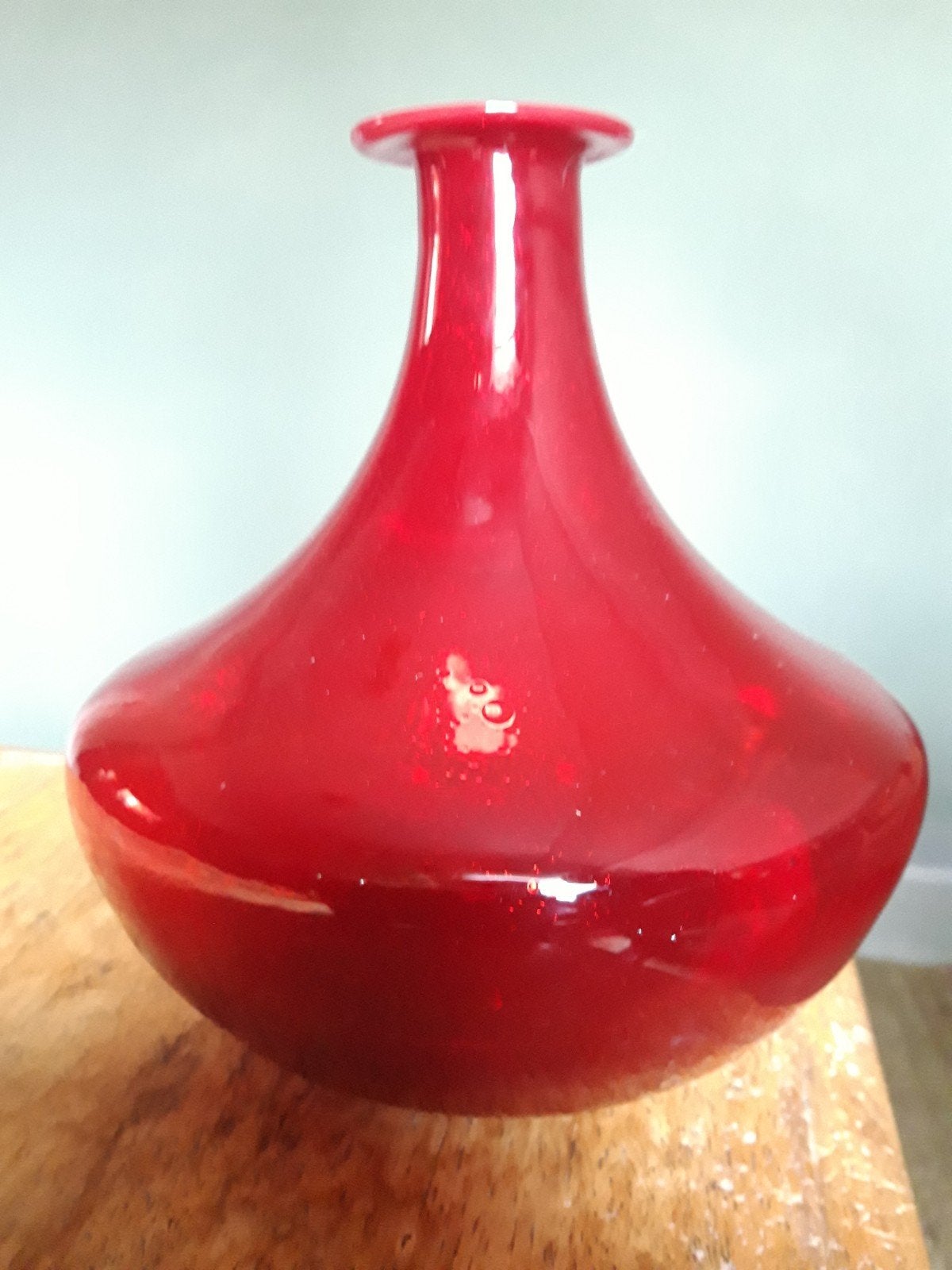 Gekleurde vazen. Vaas glas.
Per stuk € 8,-, Ophalen of Verzenden, Gebruikt, Glas, Minder dan 50 cm