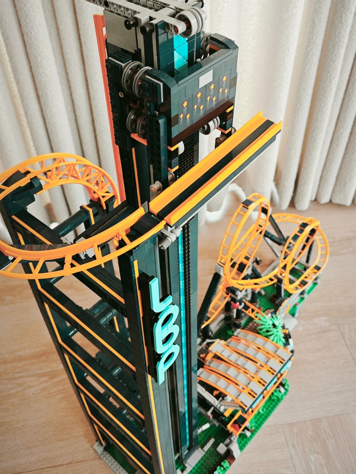 Lego Creator Expert 10303 Achtbaan, Ophalen, Zo goed als nieuw, Overige merken