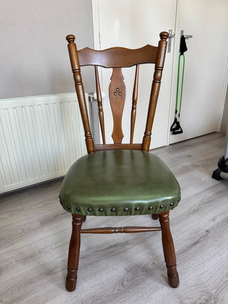 Vintage eetkamerstoel, Huis en Inrichting, Stoelen, Ophalen, Zo goed als nieuw, Overige kleuren, Eén