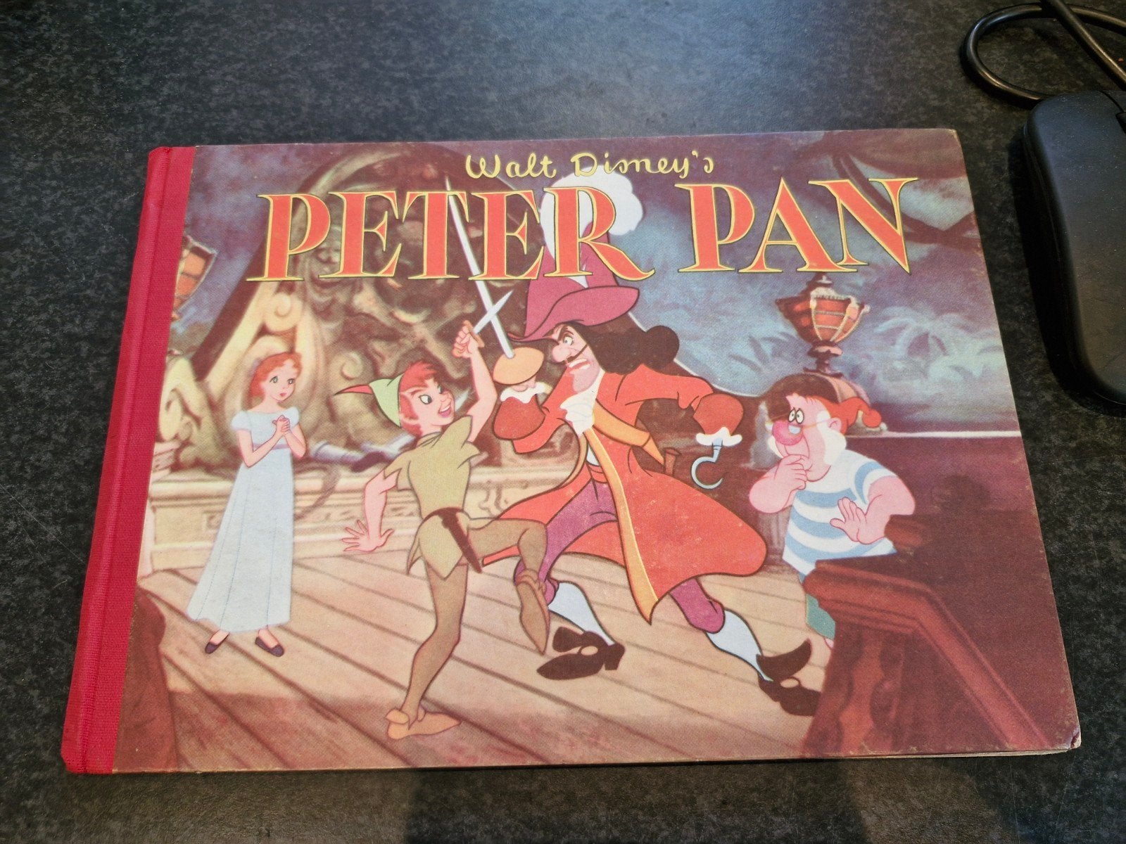 Walt Disney's Peter Pan - Vintage Sprookjesboek, Ophalen of Verzenden, Gelezen, Walt Disney, Sprookjes