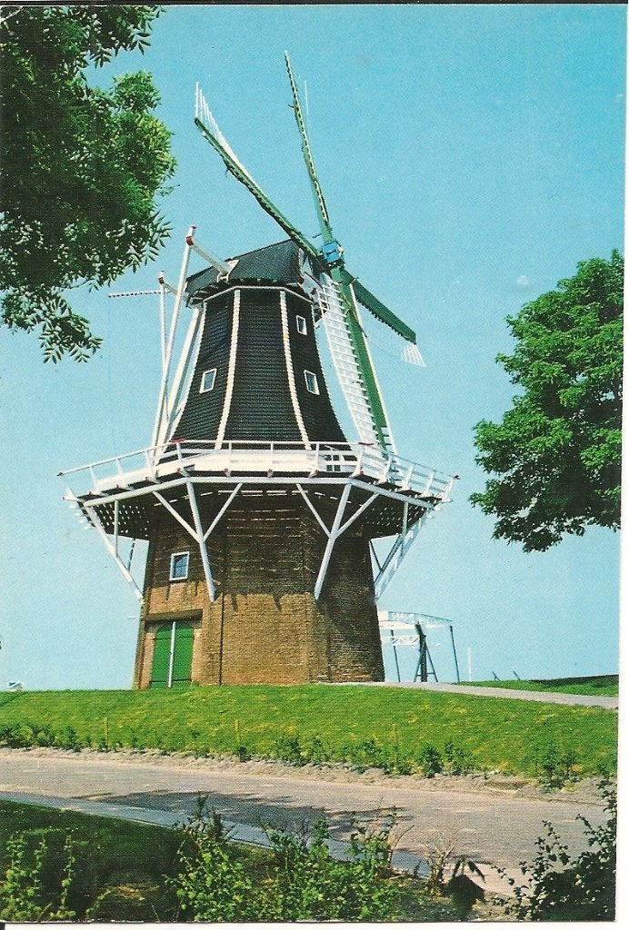 Ansichtkaart Korenmolen de Meeuw Garnwerd Groningen, Ophalen of Verzenden, 1980 tot heden, Gelopen, Groningen