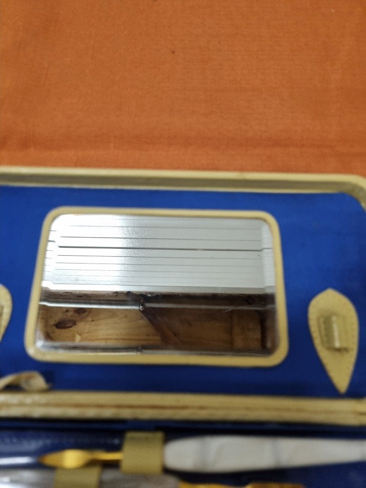 reisset vintage pedicure en forniture, Ophalen of Verzenden, 'T Olde Gre-j, Info@toldegrej.nl, Endepoelstraat 20f Didam