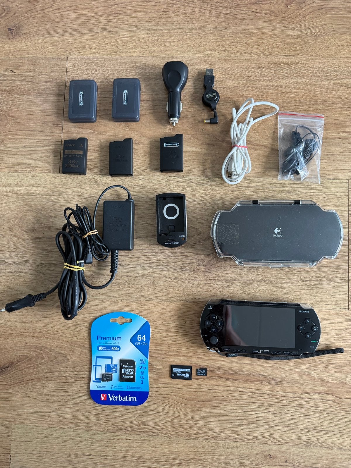 Sony PSP met 20 games, diverse accessoires en 2x SD-kaart, Online, Overige genres, 1 speler, Ophalen of Verzenden