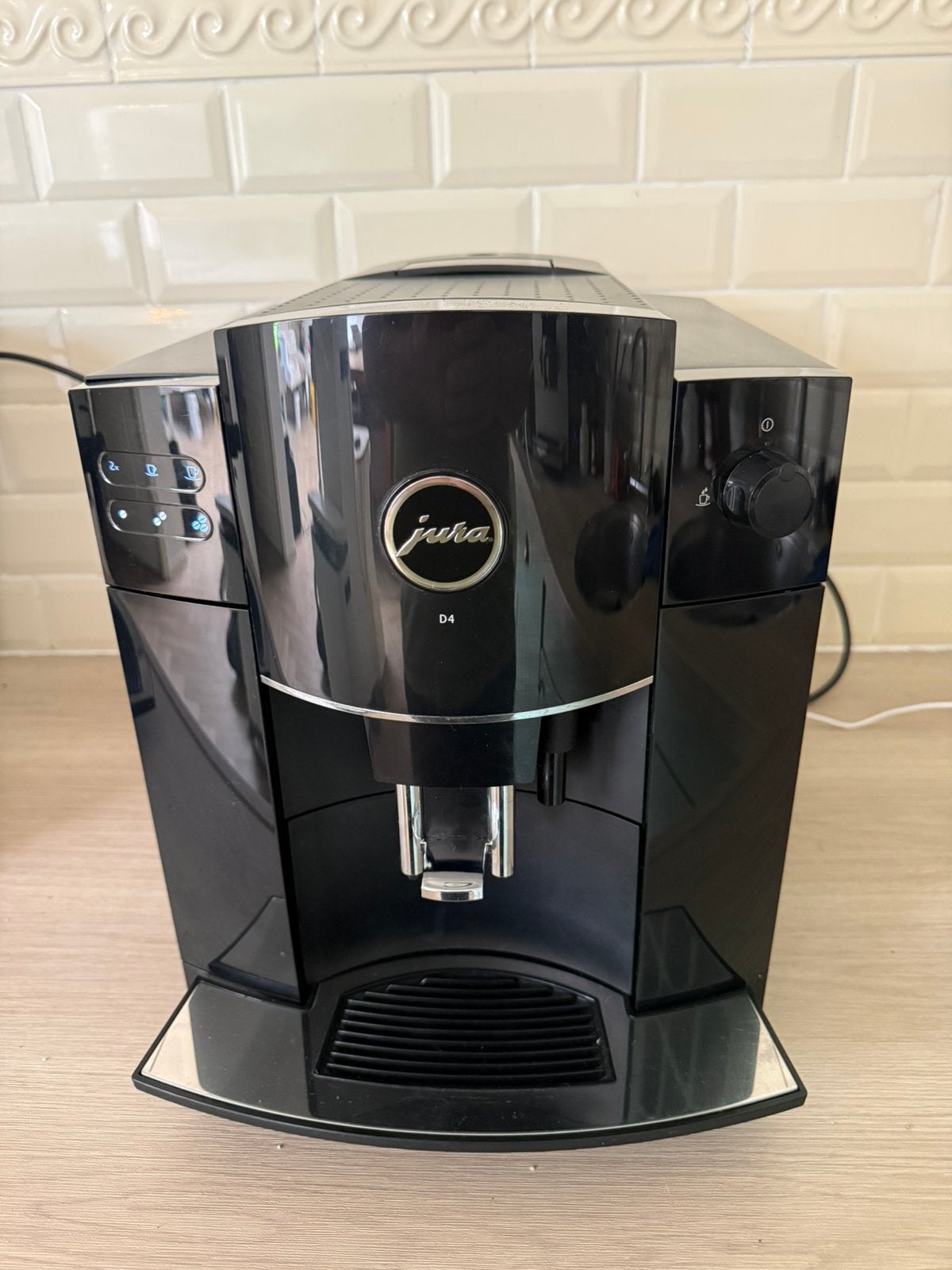Jura D4, 2022, Jura, Koffiemachine, Zo goed als nieuw, Jura
