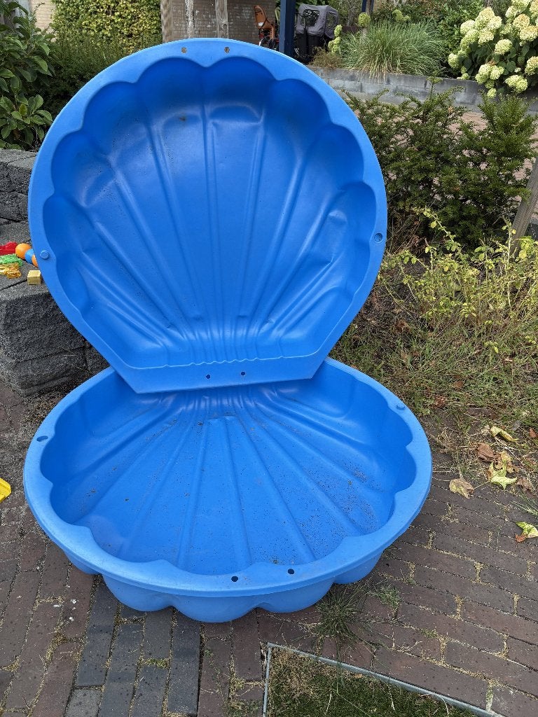 Blauwe Schelp zand/waterbak met deksel, Ophalen, Gebruikt