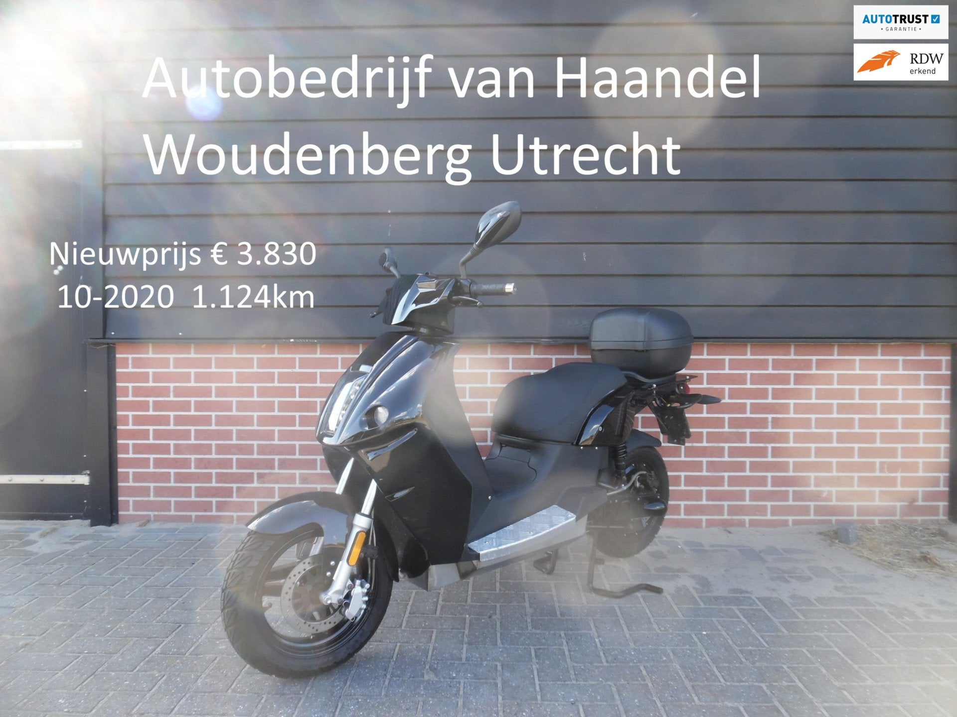 E-Max Bromscooter V120LD+ actieradius 140km 11-2020 1.141km, Vmoto, Gebruikt, Service@vmoto.com, Bolstoen 12X
1046 AT  Amsterdam, NL