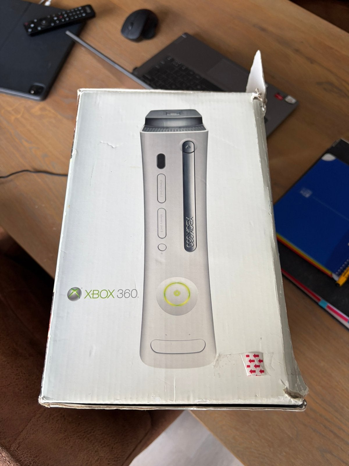 Mooie zo gied als nieuwe x box 360, Spelcomputers en Games, Ophalen, Met kinect, Zo goed als nieuw, 250 GB