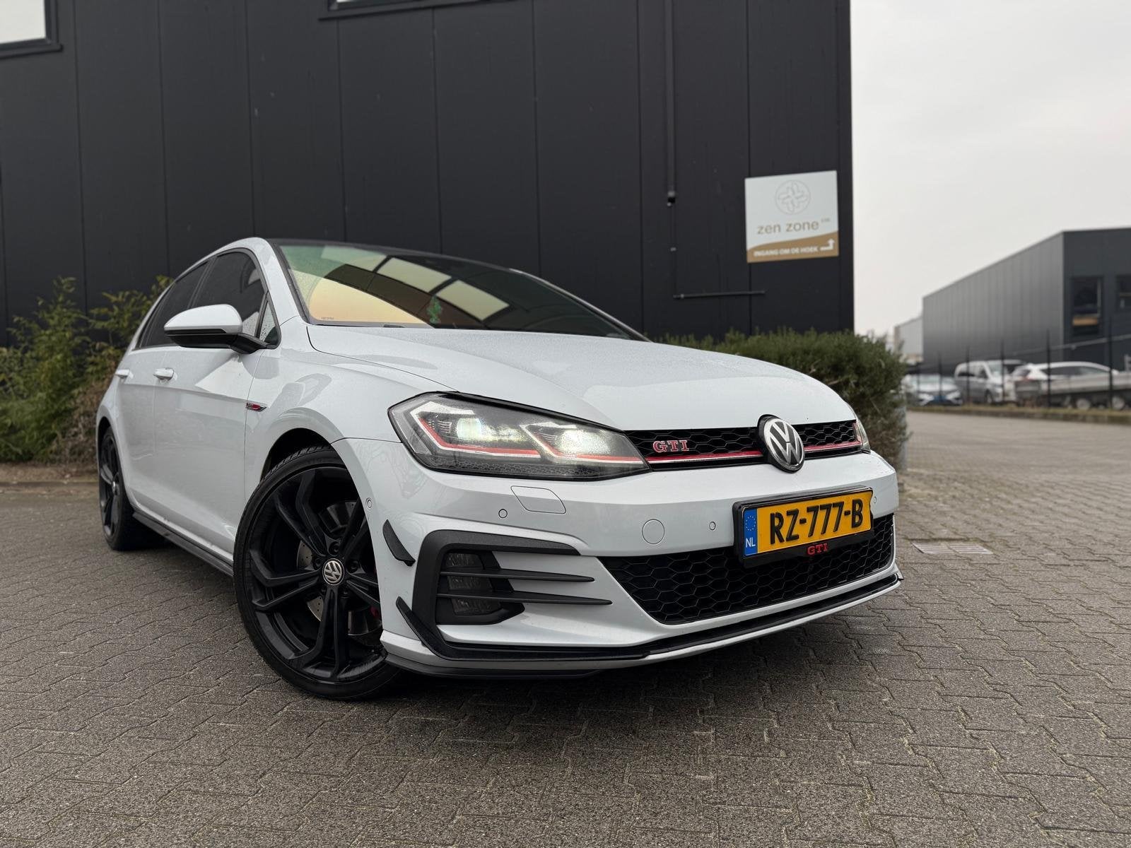 Volkswagen Golf 2.0 TSI GTI Performance, Gebruikt, Euro 6, 4 cilinders, 1984 cc