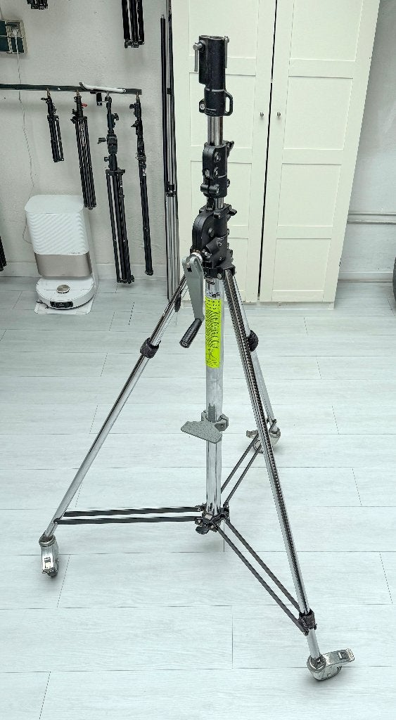 manfrotto 087NW lampstatief Wind Up, Audio, Tv en Foto, Fotografie | Statieven en Balhoofden, Ophalen, Driepoot, Zo goed als nieuw