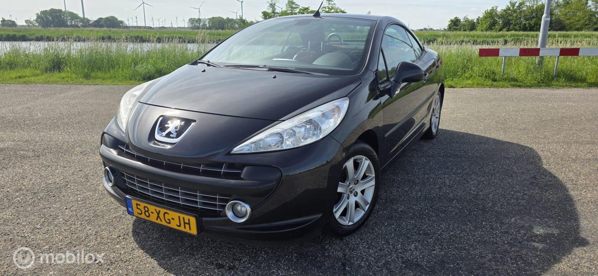 Peugeot 207 CC 1.6 VTi Première, Voorwielaandrijving, 15 km/l, Gebruikt, 4 cilinders