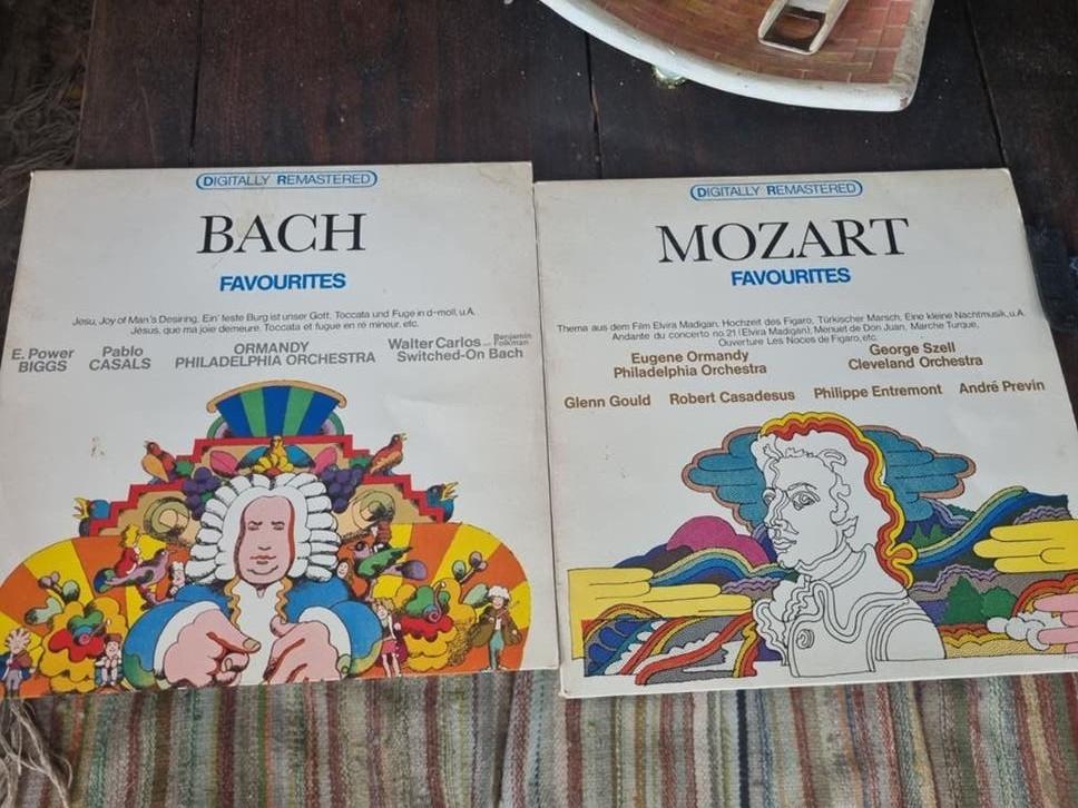 Twee lp's Mozart en Bach favoutites, Kamermuziek, Ophalen of Verzenden, Zo goed als nieuw, 12 inch