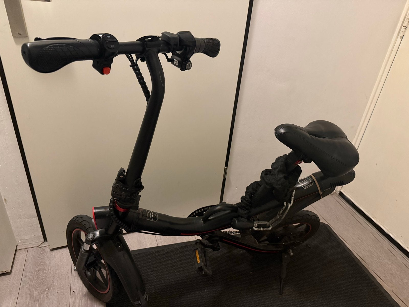 Elektrische step met zadel - gebruikt, Ophalen, Gebruikt, Elektrische step (E-scooter)
