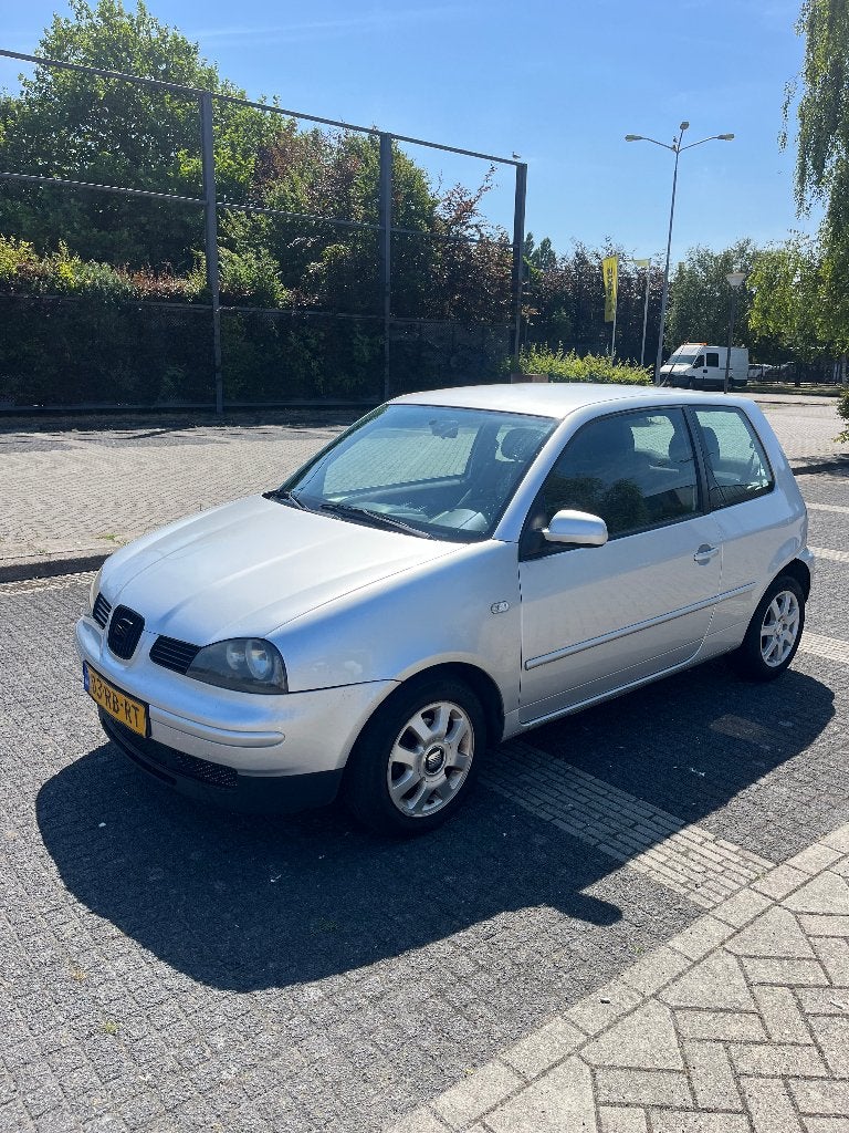 Seat Arosa 1.4 44KW 2005 Grijs, Voorwielaandrijving, 450 kg, 31 €/maand, 4 stoelen