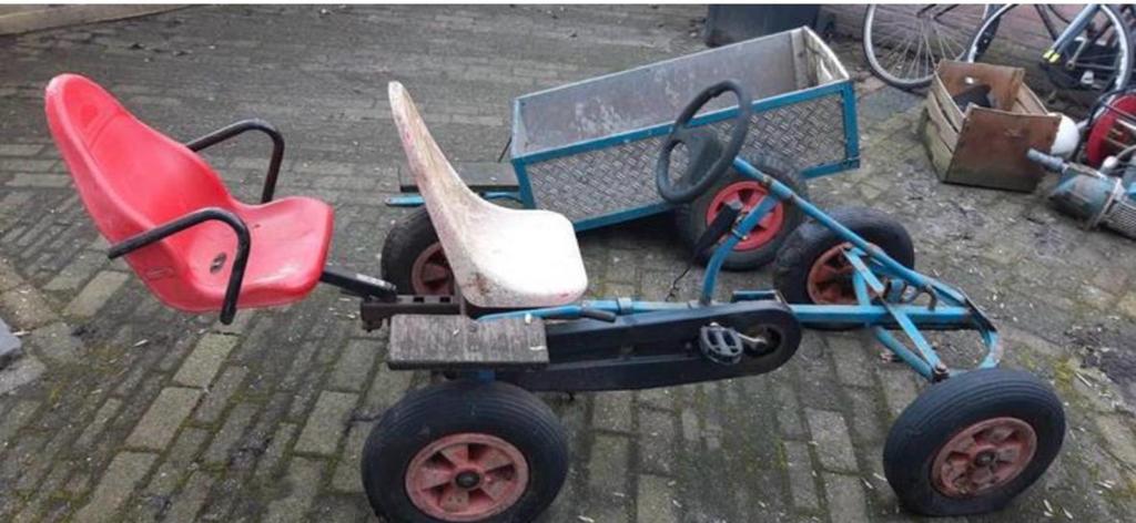 Zeepkist / skelter met aanhanger en achterzitje, Kinderen en Baby's, Speelgoed | Buiten | Skelters, Ophalen, Gebruikt, Overige merken