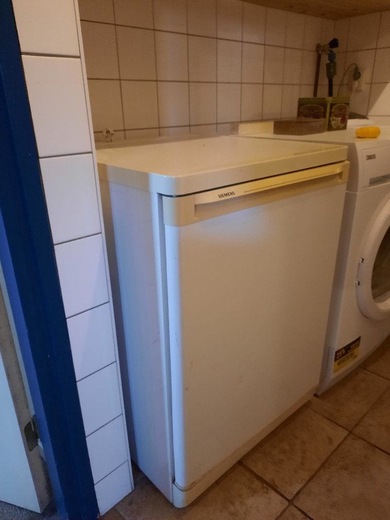Siemens Koelkast, tafelmodel compact en betrouwbaar, Witgoed en Apparatuur, Koelkasten en IJskasten, Gebruikt, 75 tot 100 liter